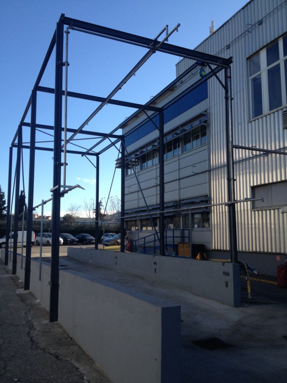 Dispositif de sécurité pour les interventions sur camion-citerne dans les Bouches-du-Rhône (13).