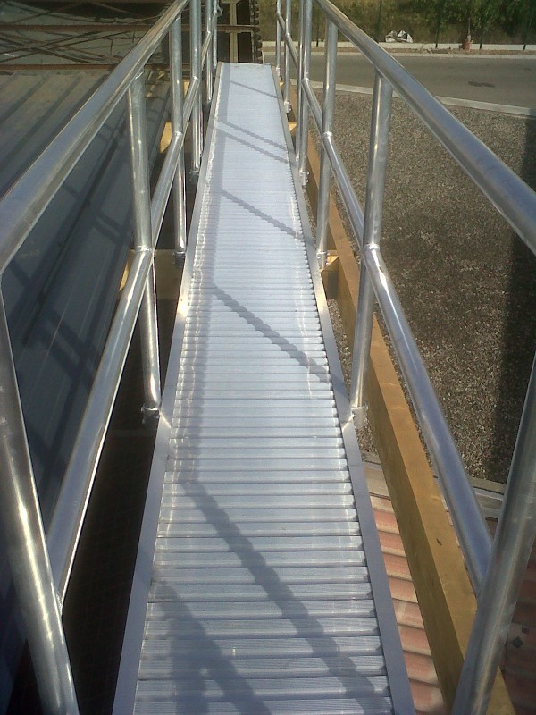 PLANCHER DE LA PASSERELLE SPE