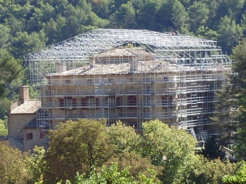 ECHAFAUDAGE FIXE CHATEAU VAUVENARGUES SPE 13