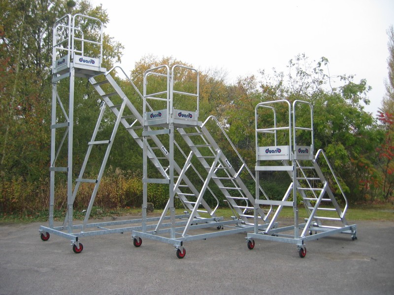 PLATEFORME DE TRAVAIL EN SÉCURITÉ SOUS AVION SPE