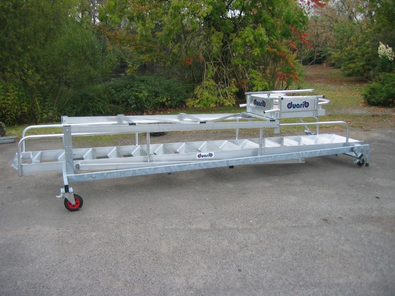 PLATEFORME DE TRAVAIL PLIEE SPE