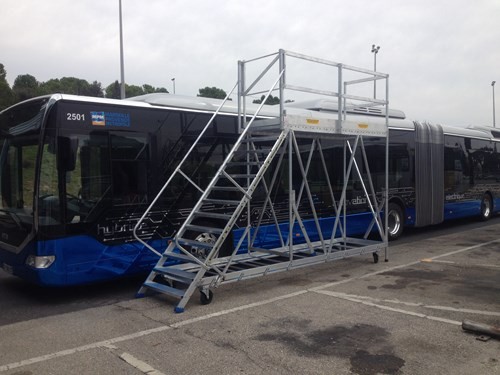ESCALIER ALUMINIUM AUTOPORTANT RÉPARABLE ACCÈS BUS BOUCHES-DU-RHÔNE (13)