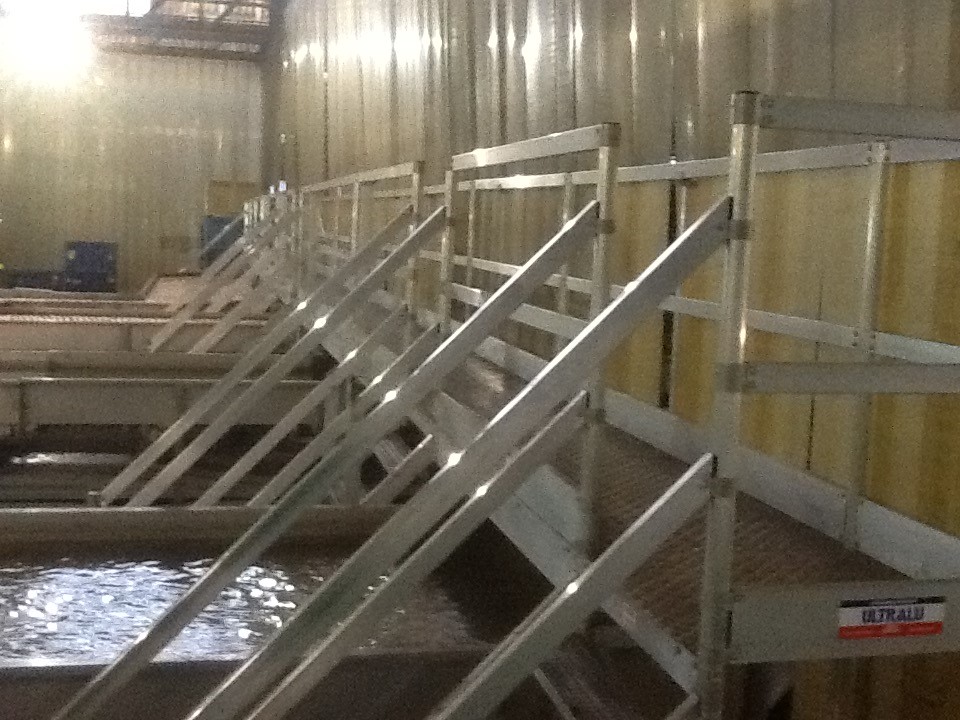 PASSERELLE ET ESCALIER ULTRALU DOMAINE AGRICOLE